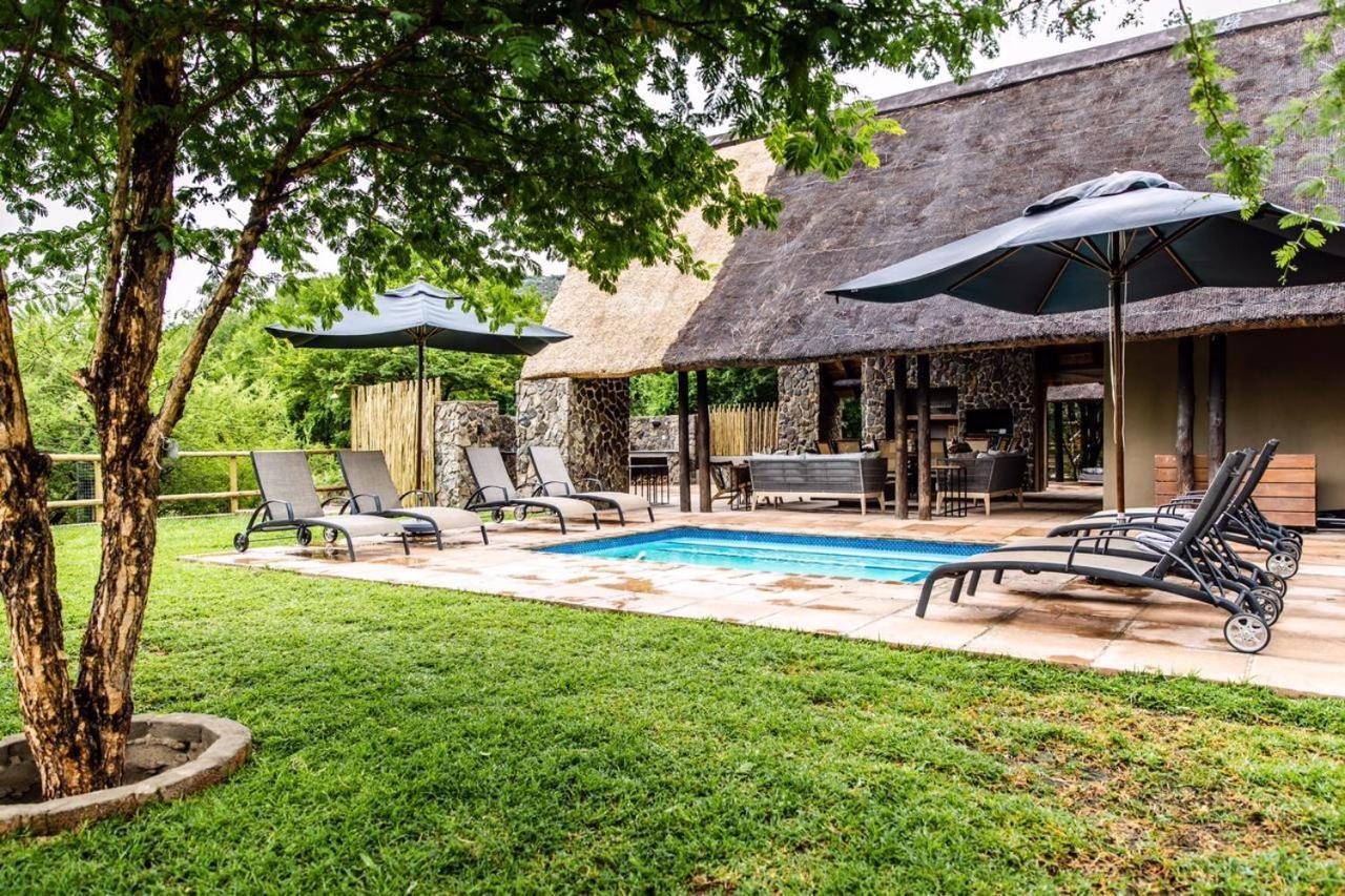 Ntamba Safari Lodge Matlhagame ภายนอก รูปภาพ