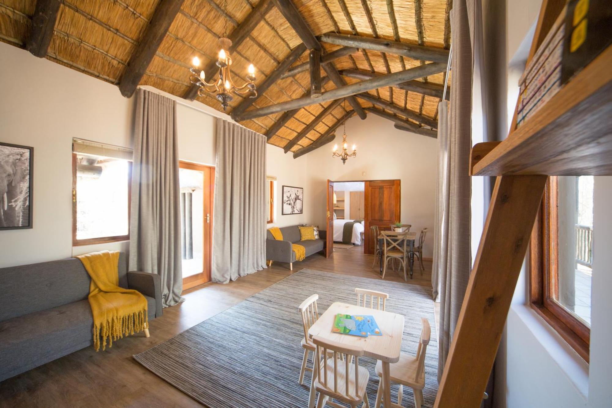 Ntamba Safari Lodge Matlhagame ภายนอก รูปภาพ