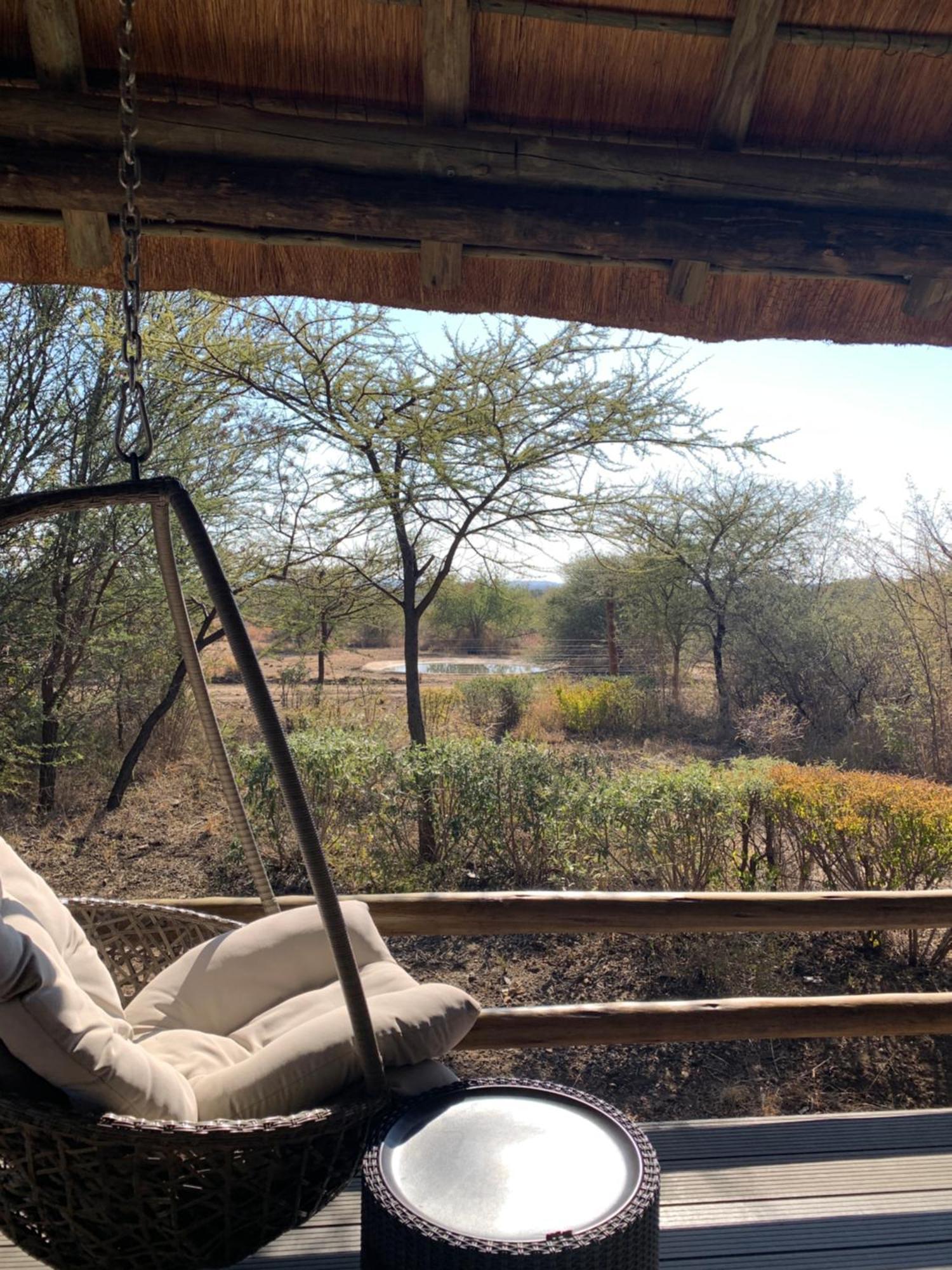 Ntamba Safari Lodge Matlhagame ภายนอก รูปภาพ